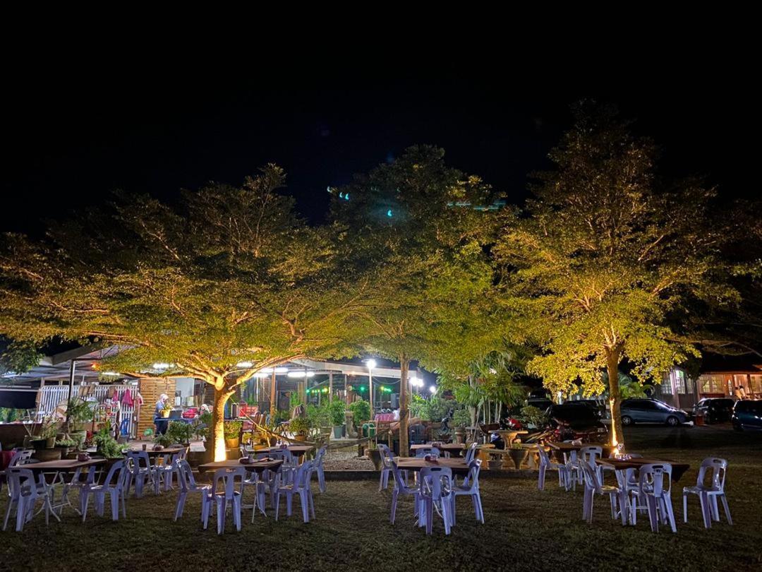 Tamteh Homestay Ayer Hitam 외부 사진