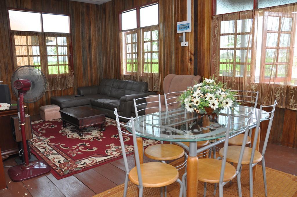 Tamteh Homestay Ayer Hitam 객실 사진